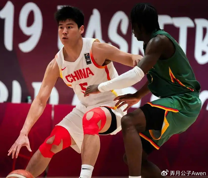 广东男篮获得一方认可,被看好赛季成绩的球员